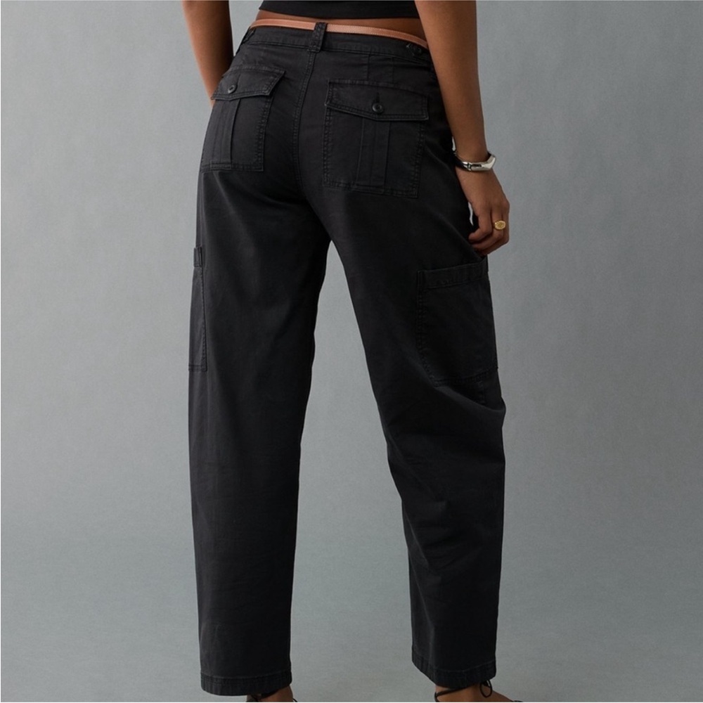 American Eagle Outfitters NWT Black Barrel Pants mid rise  size 10 - Picture 2 of 9
